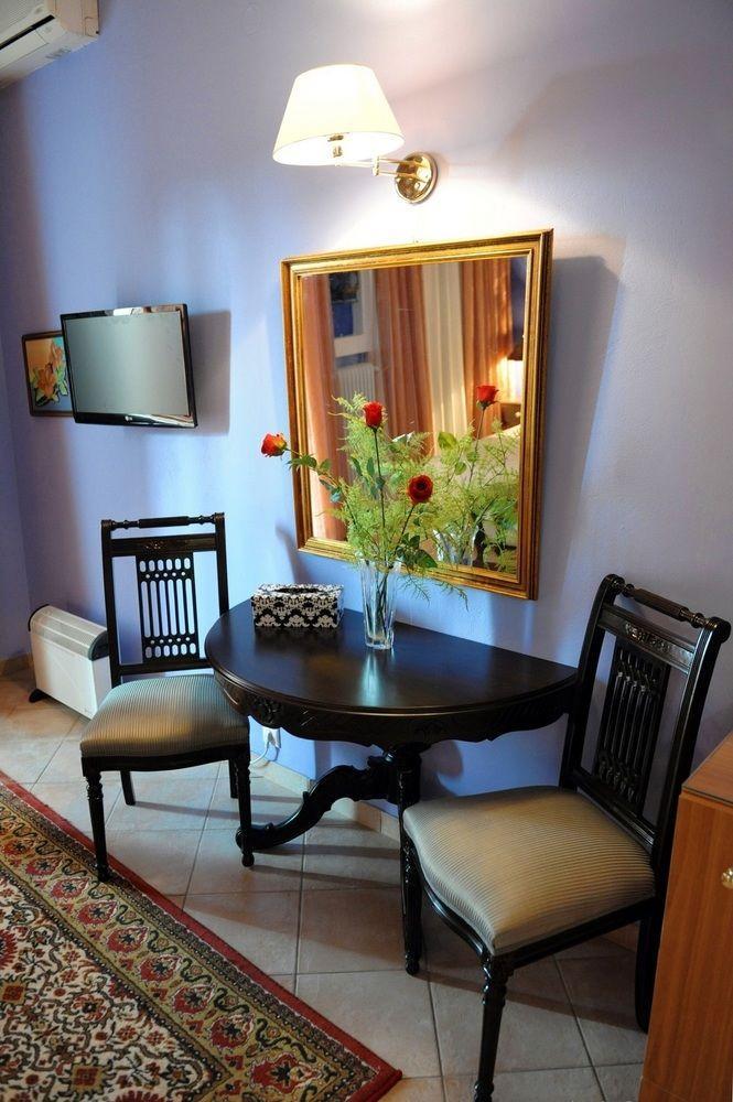 Museum Hotel Barbara Volos Ngoại thất bức ảnh