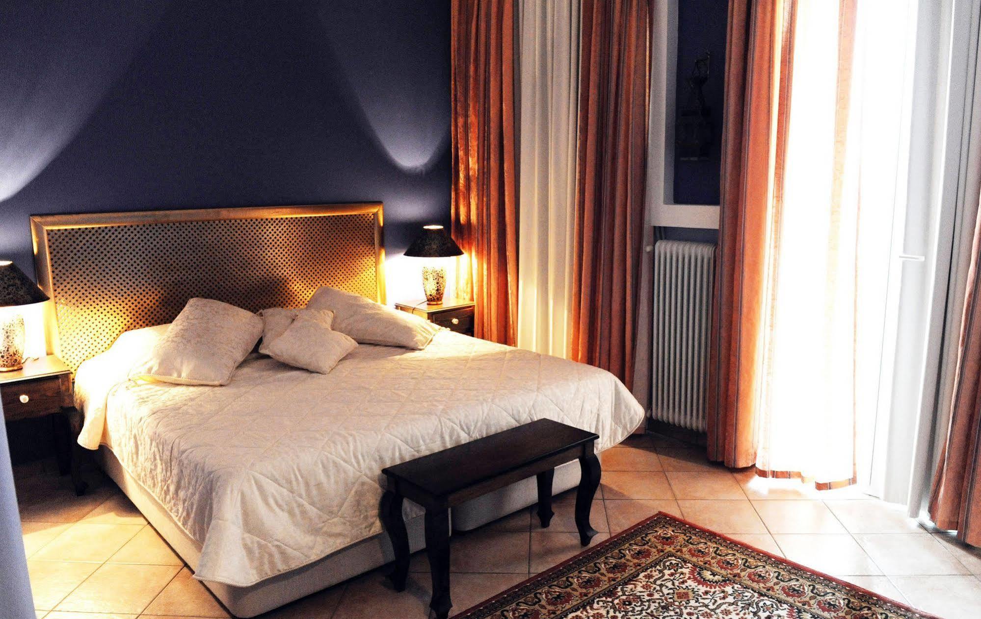 Museum Hotel Barbara Volos Ngoại thất bức ảnh